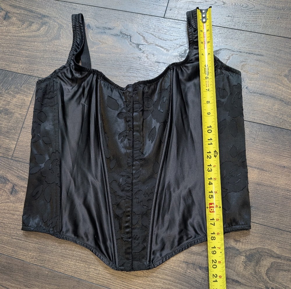 Victoria Secret Archives Black Floral Lace Bustier Corset Goth Top Size XL - Picture 4 of 7